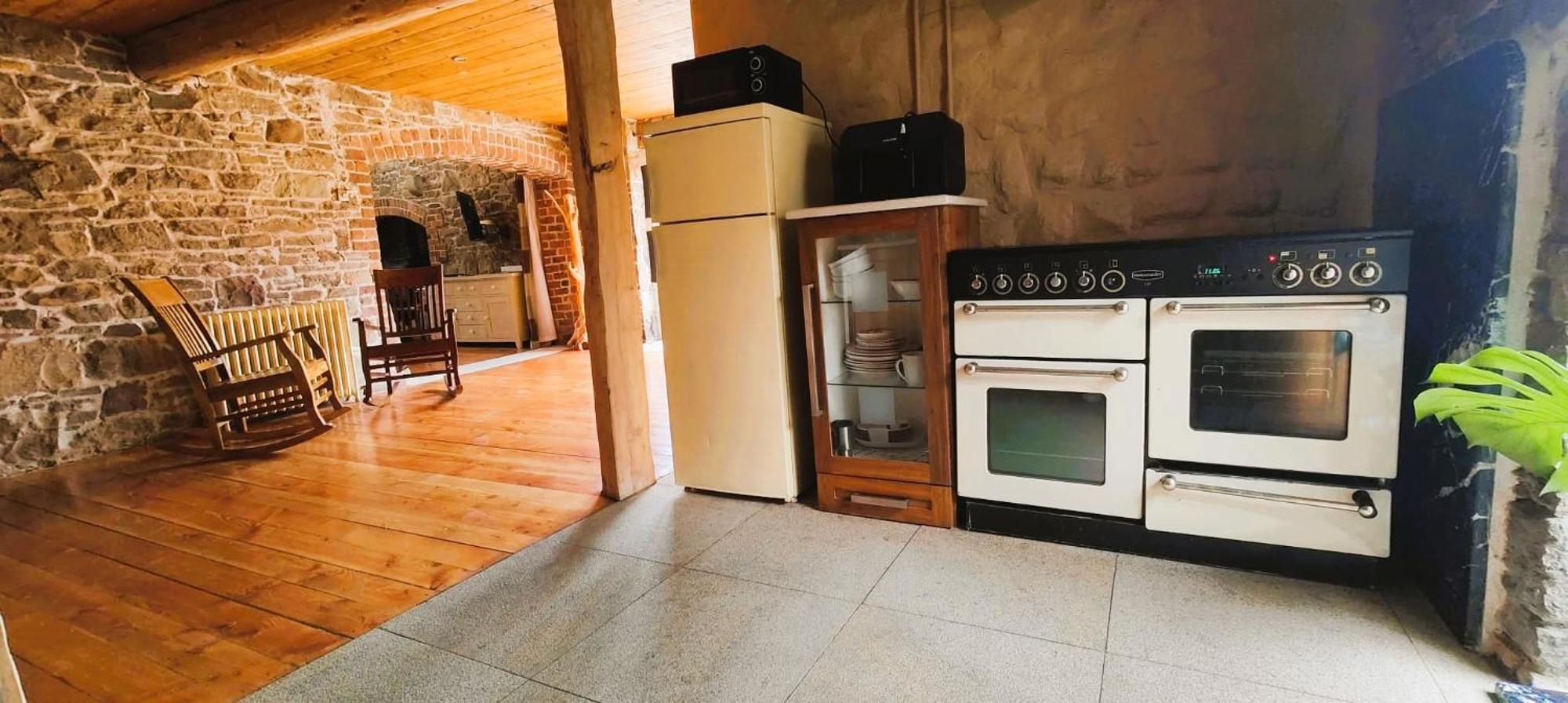 2 Bed Sandstone Residence Newport  外观 照片
